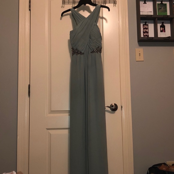 Forms ruched maxi dress, perfect for prom - Picture 2 of 5
